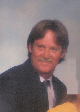 Obituary of Douglass "Hawk" Hawkins