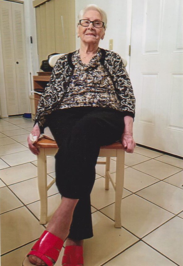 Obituary of Mrs. Mercedes Reyda Flores