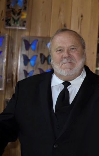 Obituary of David Larry Favreau