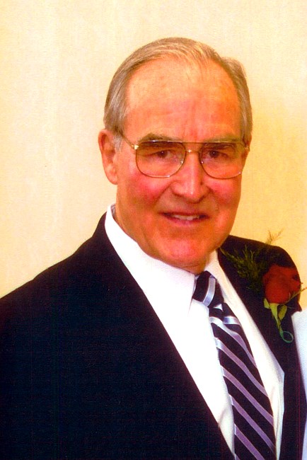 Obituario de Loyd Smilie