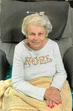 Obituary of Victoria Clare Falls