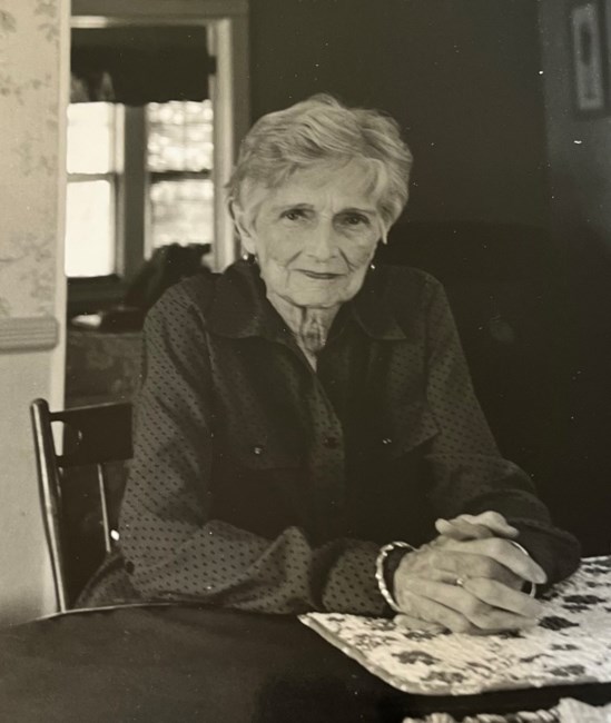 Obituary of Evelyn V. Walsh