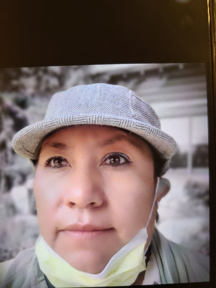 Obituary of Araceli Manzano-Flores