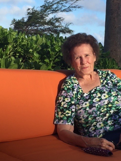 Obituario de Mary Louise Schroeder Freiberg