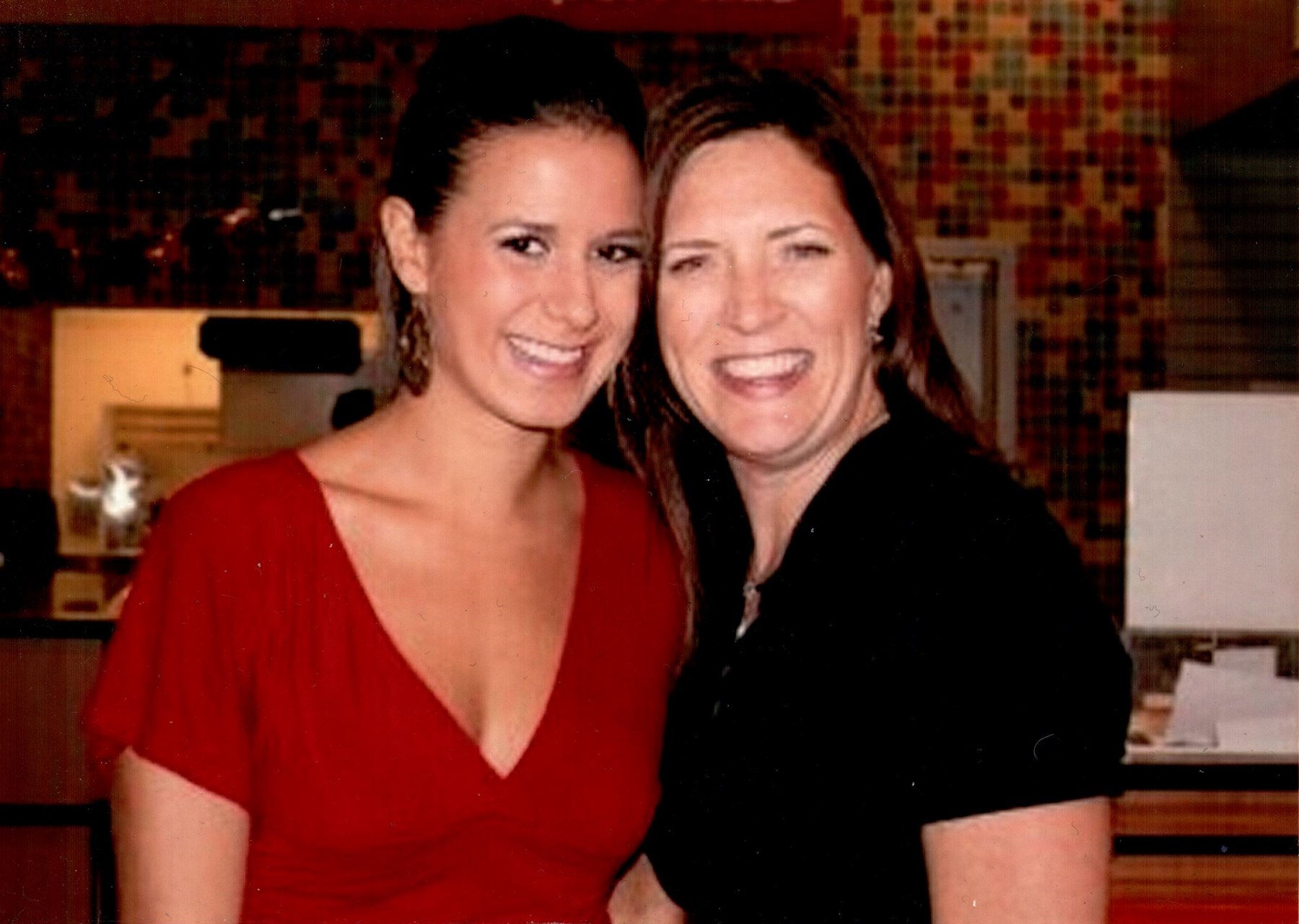 loring sendejas ghost adventures girlsittingonthebeachwallpaper