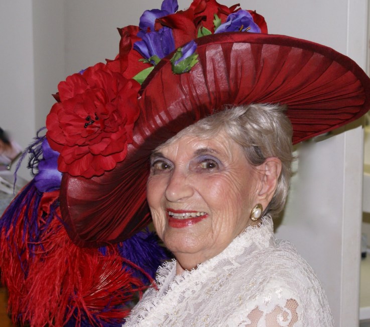 Obituary of Annie L. Baer Aronwald