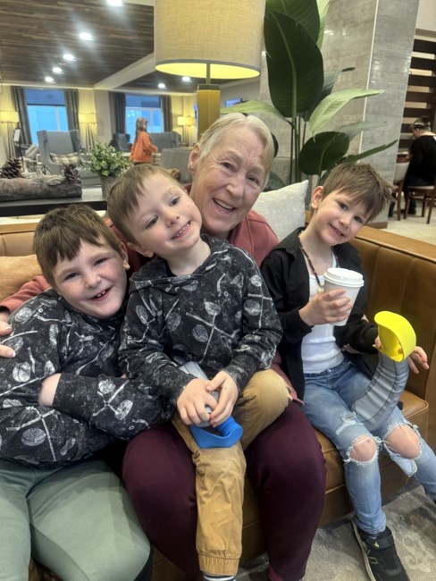 Obituario de Jeanette Helen Hall