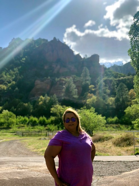 Obituary of Iris Violet Perez