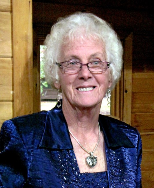 Obituary of Leona D. Walker