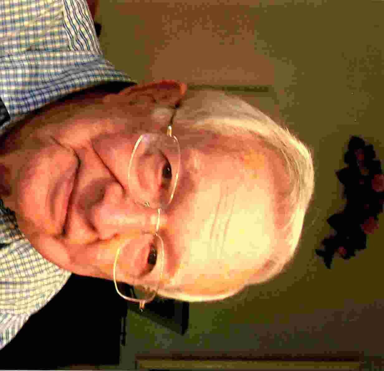 Obituary of William Howard Arnold