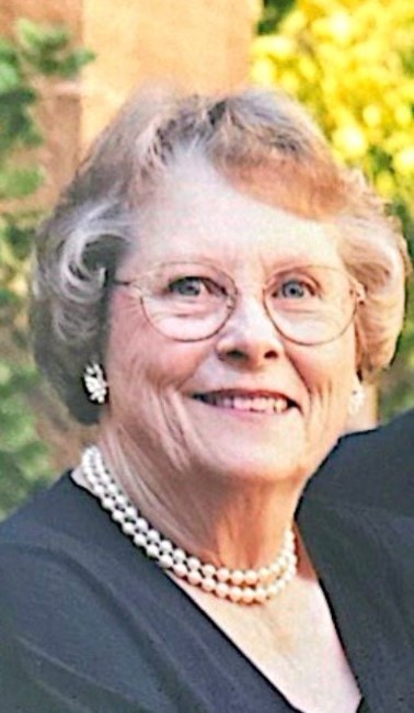 Obituary of Ellen Lindsay Dern