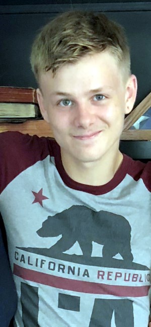 Avis de décès de Zachary "Zach" Matthew Lawrence