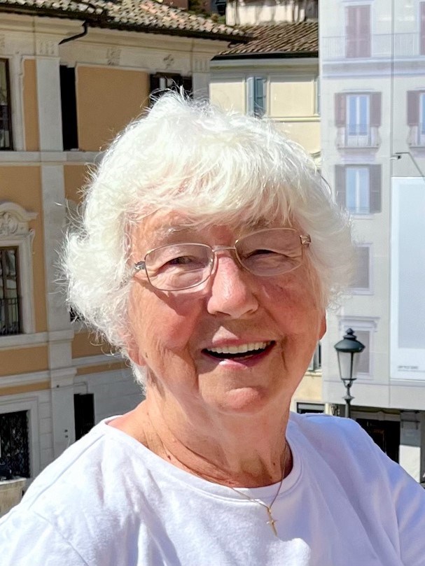 Obituary of Roberta “Bobbie”  Hoopes