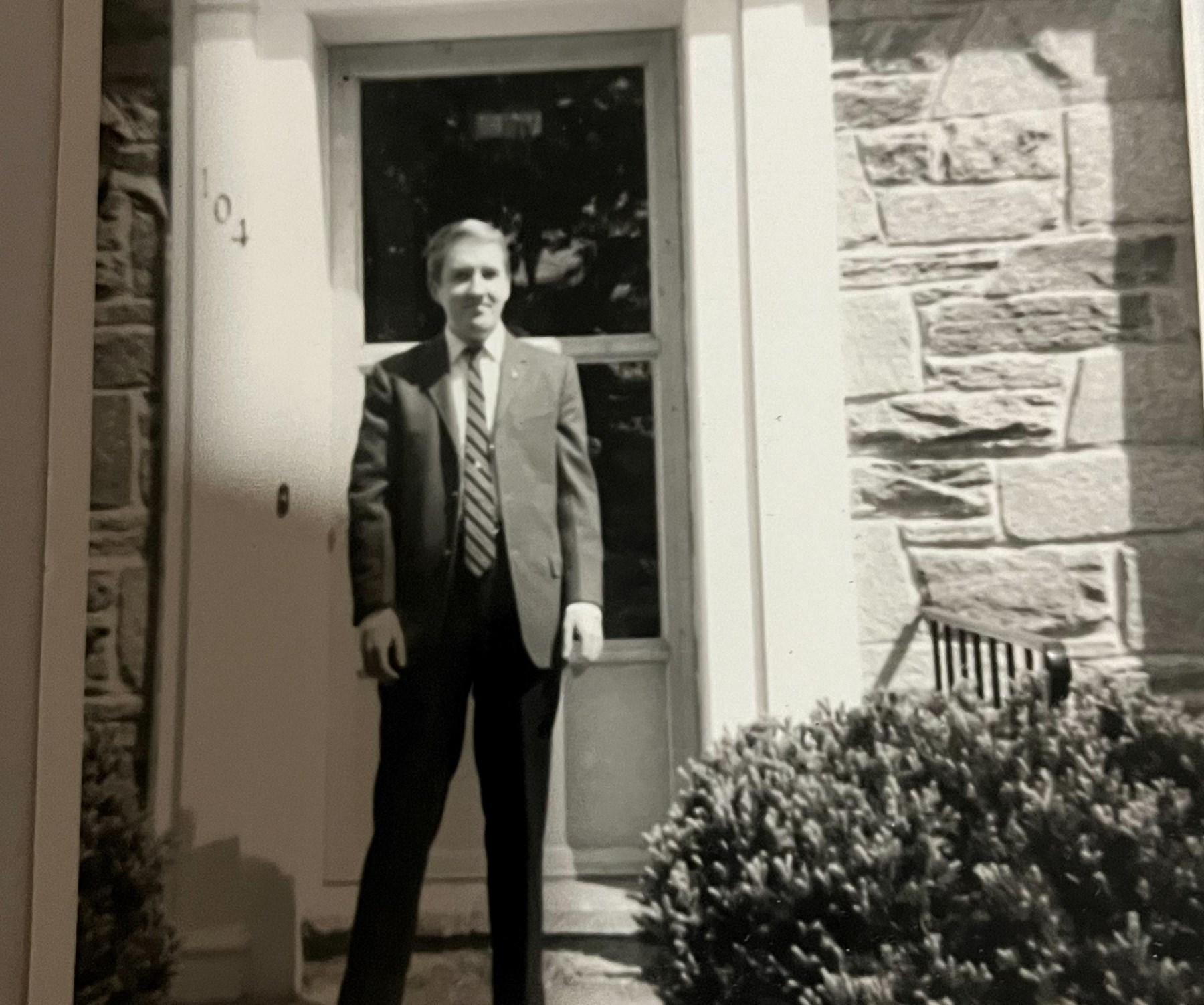 Obituary of Robert "Clinton or Clint" Norton III