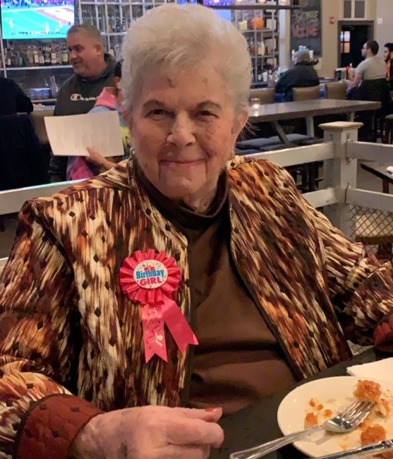 Obituary of Rea E Mahon