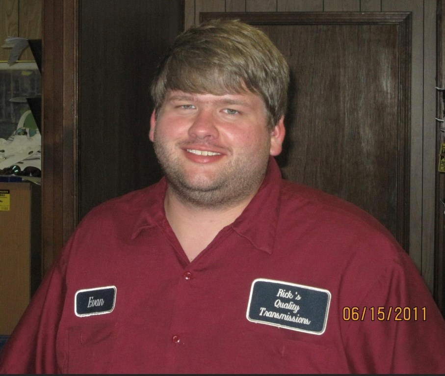 Obituario de Evan Daniel Jones