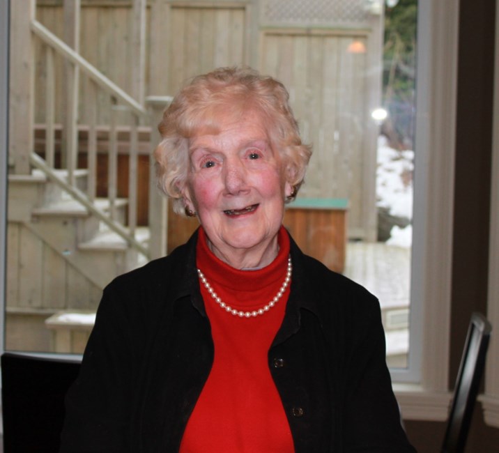 Avis de décès de Moira "Peg" Mahoney