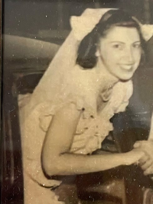 Obituary of Charlotte Dantowitz