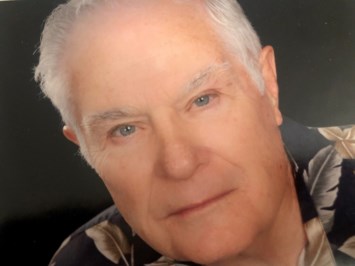 Obituary of Robert (Bob) Frank Hawley