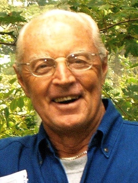 Obituario de Edward Blake Moore Sr.