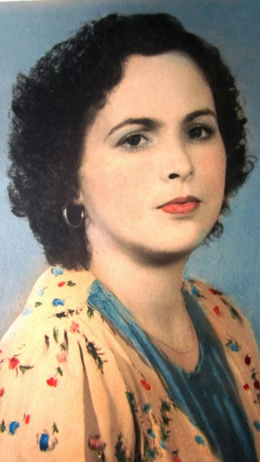 Obituary of Esther Peña Rosas