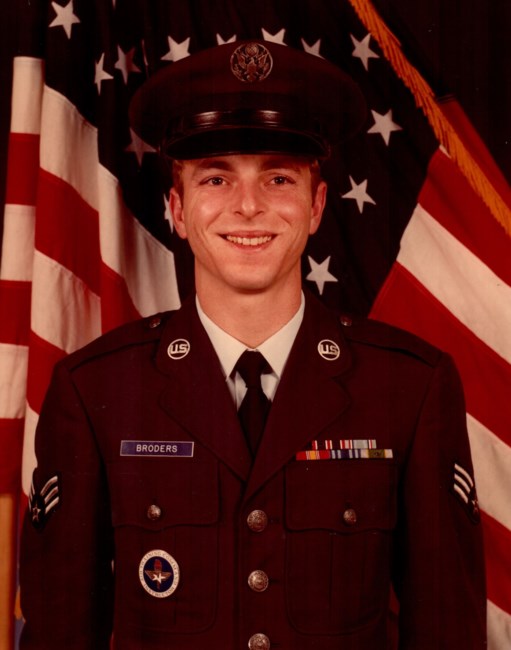 Obituary of Retired SSGT Robert E. Broders