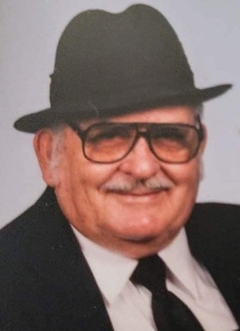 Obituario de James E McConnell Sr.