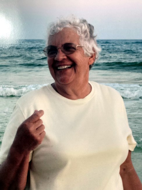 Obituary of Renate "Tata" Elisabeth Corbin