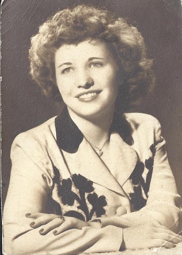 Obituary of Dolores Marie Walker