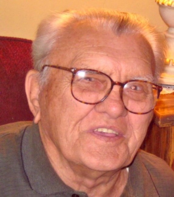 Obituary of Frank J. Tomasik