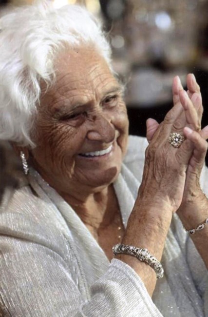 Obituary of Rosa Bravo Aranda