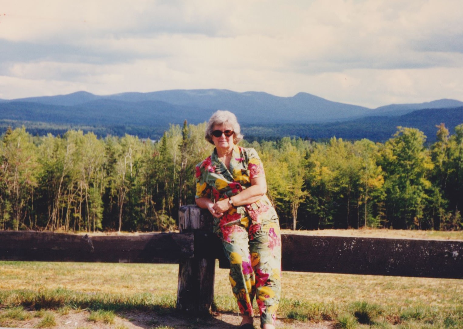 Obituary of Laura Rose Todd