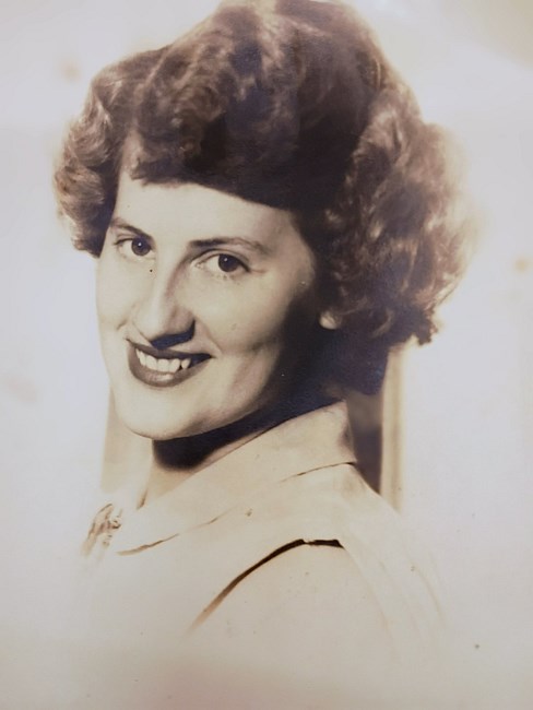 Obituary of Evelyn Norman Hankins