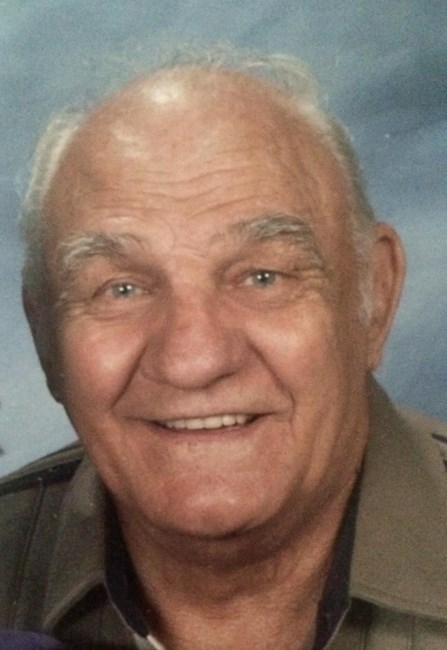 Obituary of Howard E Niles