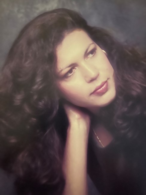 Obituary of Milagros "Mily" Perez-Distel