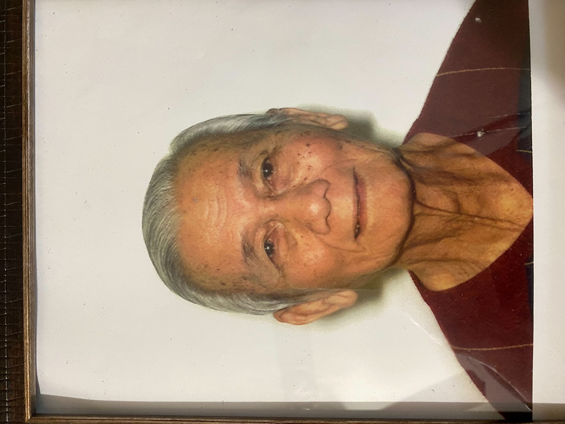 Obituary of Hoa Minh Le