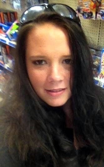 Obituary of Courtney Lee Bleau