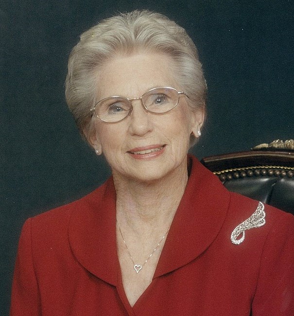 Obituario de Helen E. Strickland