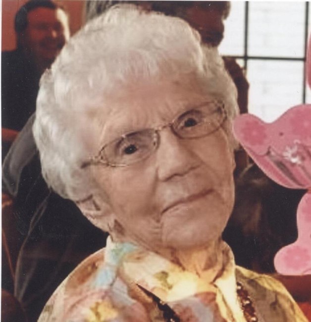 Avis de décès de Louise V. Compton