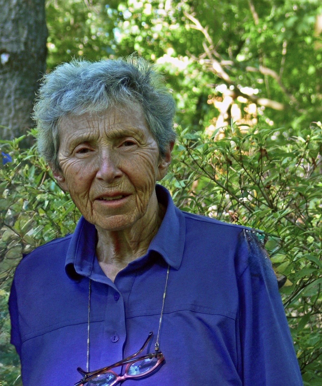 Obituary of Helen G Neuburg