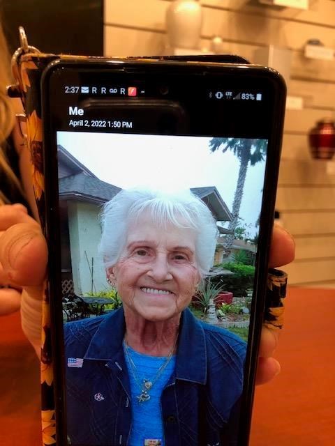 Obituary of Mary Lou Hull