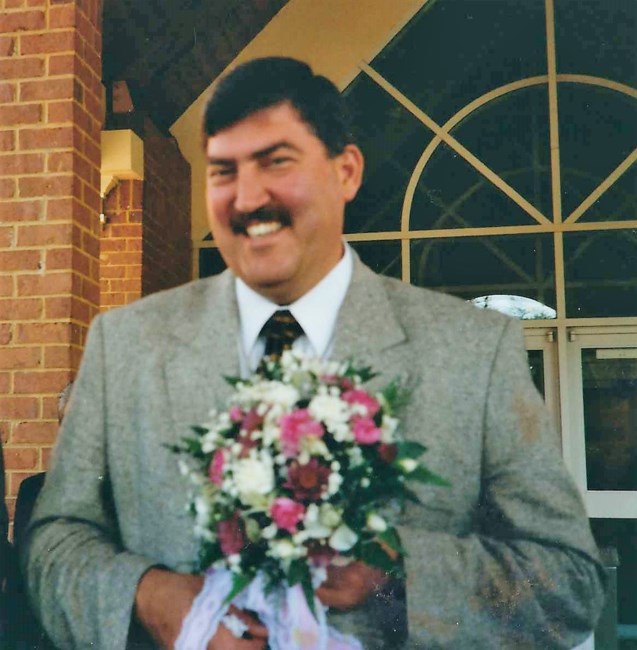 Avis de décès de James F. Mahoney