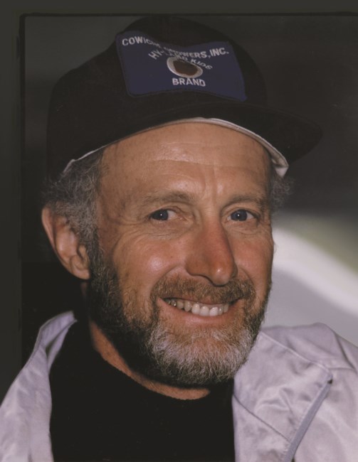 Obituario de Clark Eugene Thompson