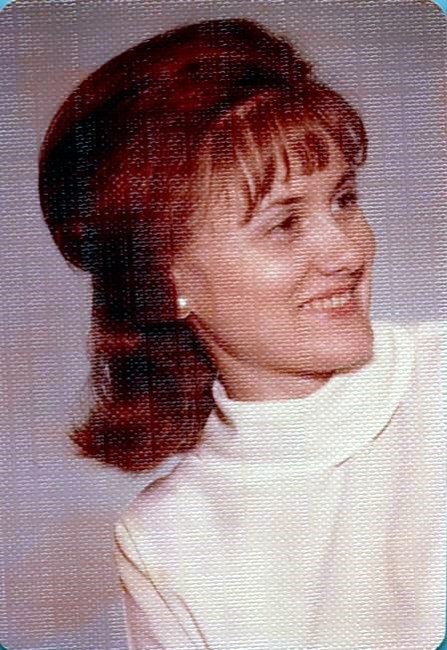 Obituary of Carolyn Ellen Russell