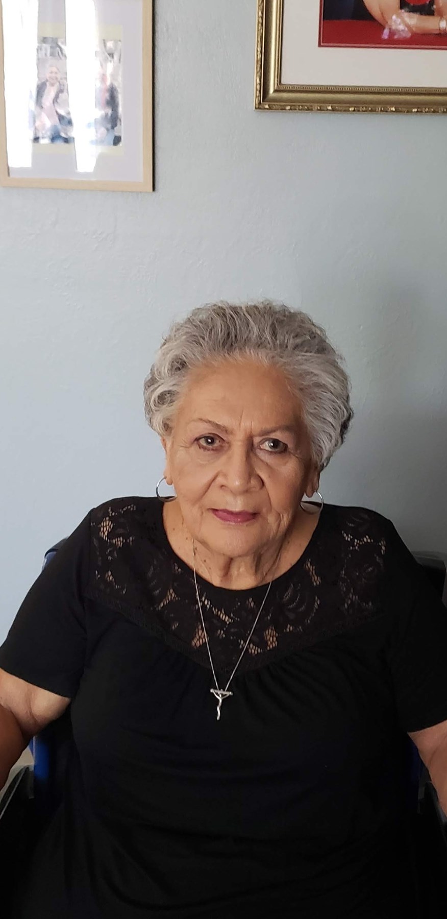 Obituary of Elva Hoyos
