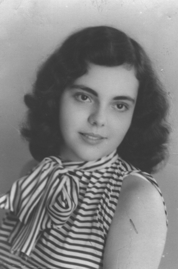 Obituary of Carmen Caridad Castillo