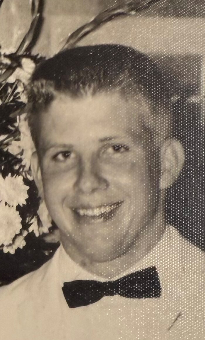 Obituario de Donald Keith Tomlin