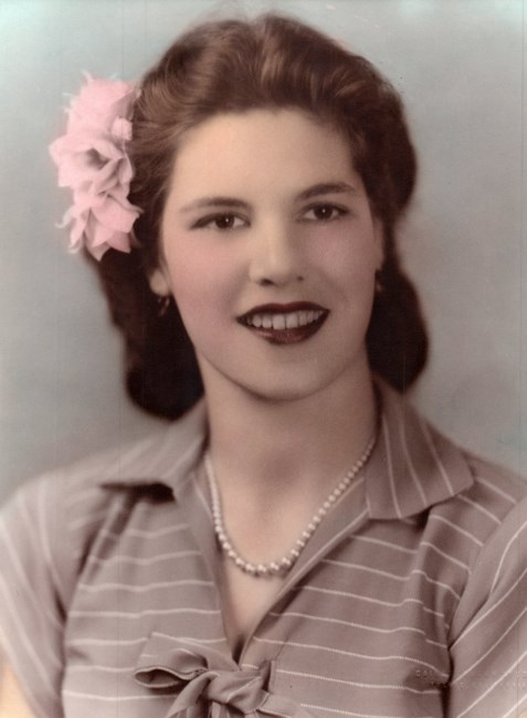 Obituary of Lillian Cecelia Gomes