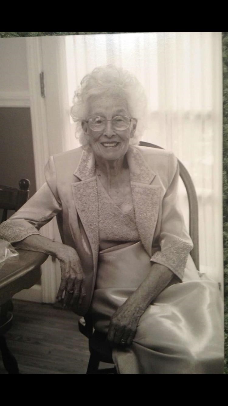 Avis de décès de Mary Ellen Hudson