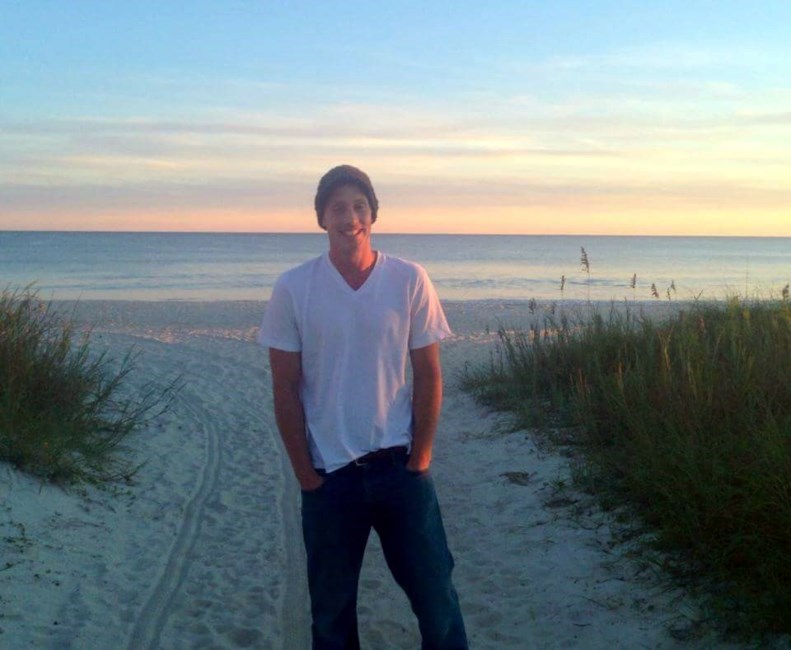 Obituary of Thomas Gregory Berg